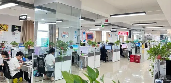 现在做外包客服公司怎么样,好做吗?
