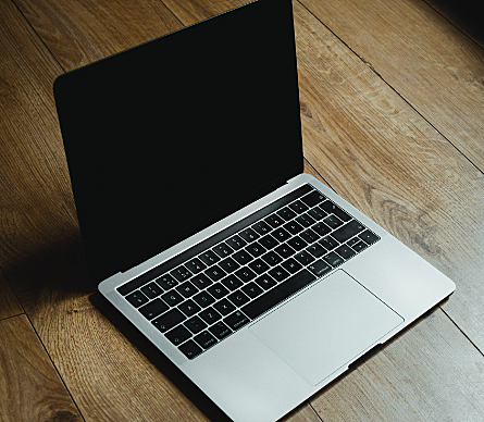 网络客服除了回复客户外还有哪些工作内容，具体的工作职责是什么？